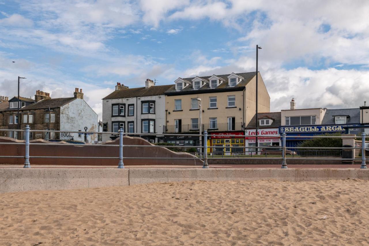 The Croston Balcony Apartment- Morecambe Central Promenade, Beach Front And Sea Views 外观 照片