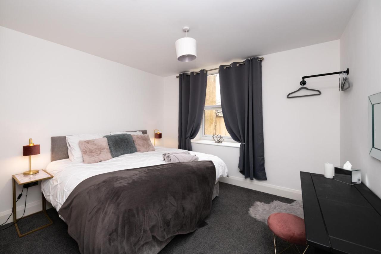 The Croston Balcony Apartment- Morecambe Central Promenade, Beach Front And Sea Views 外观 照片