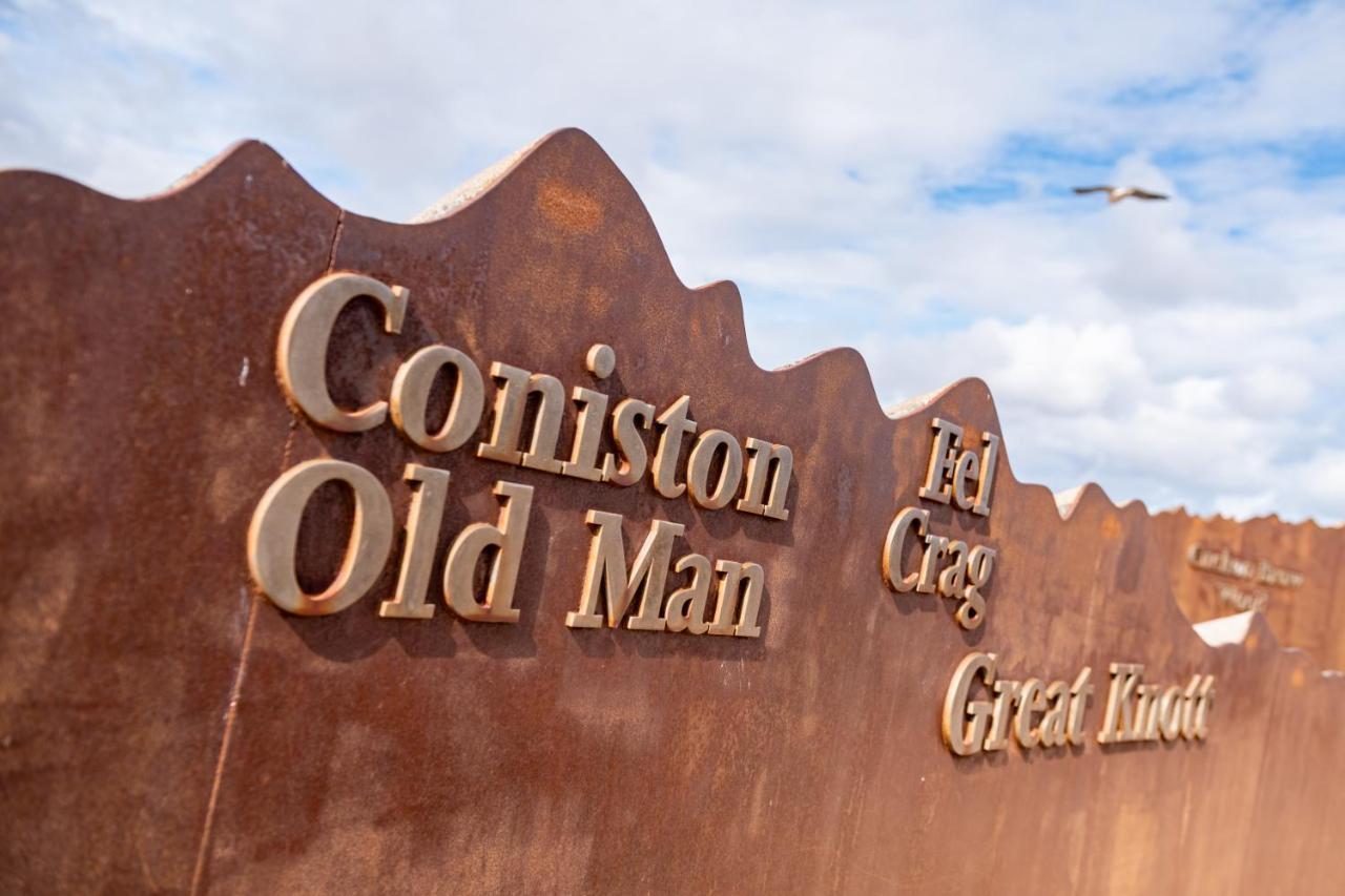 The Croston Balcony Apartment- Morecambe Central Promenade, Beach Front And Sea Views 外观 照片